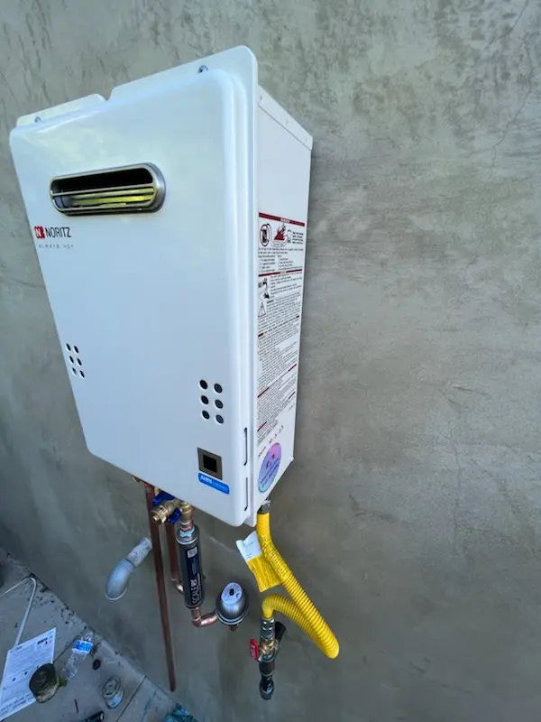Tankless water heater installation for Babylon homes